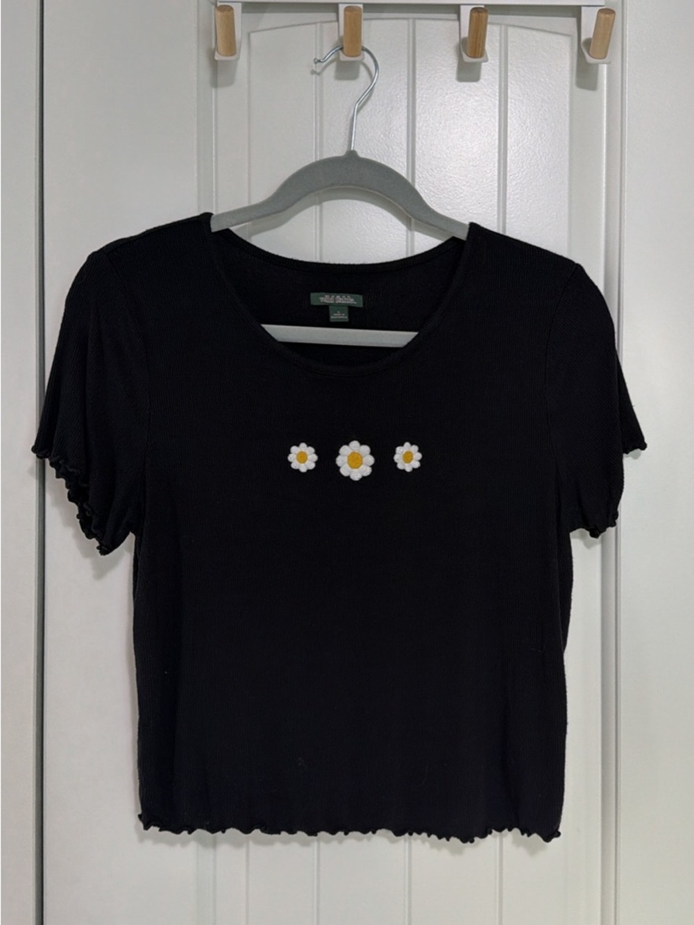 wild fable Black Ribbed Short Sleeve Top with Daisy Embroidery